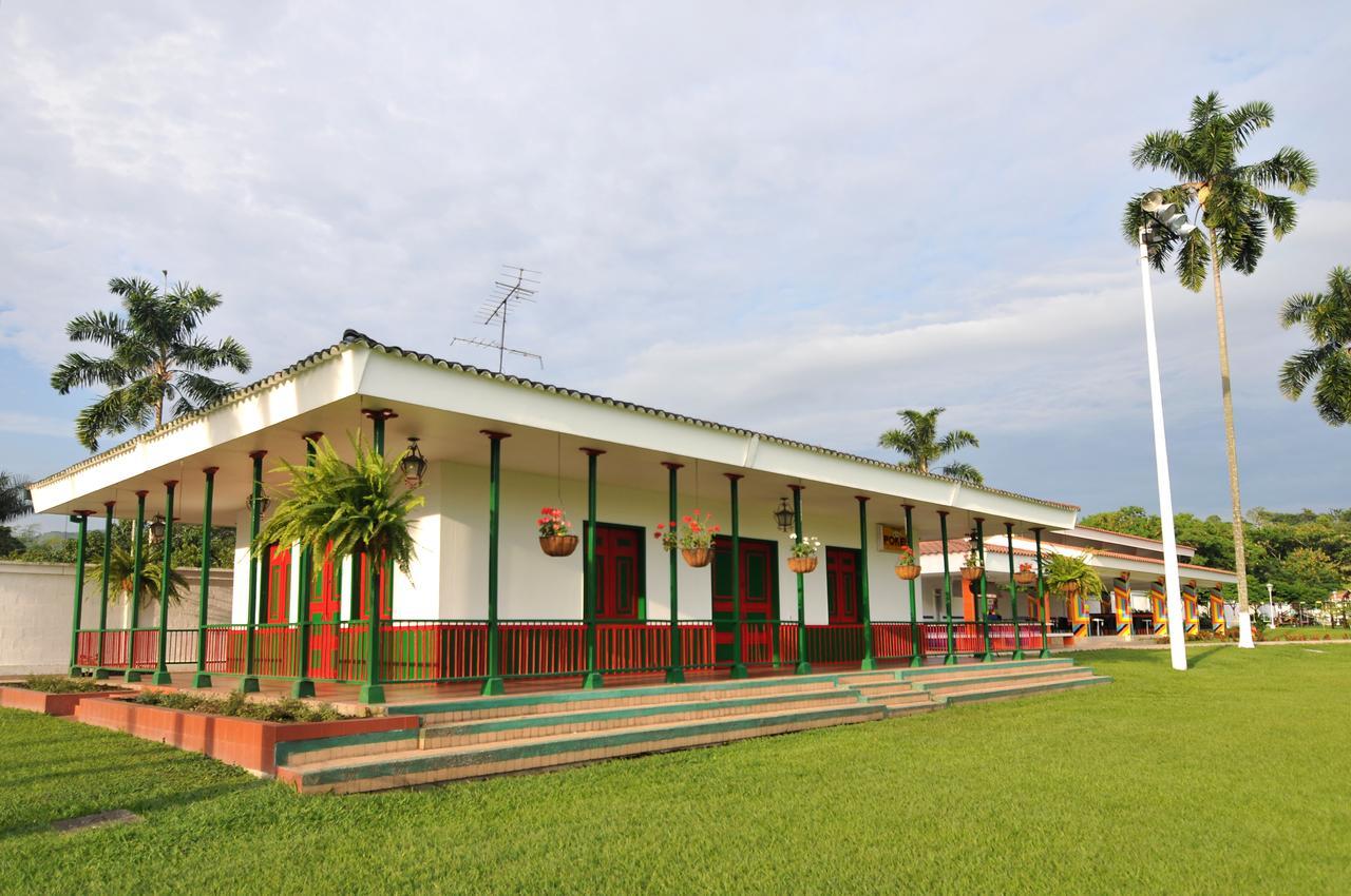 Paraiso Hotel Campestre La Virginia  ภายนอก รูปภาพ