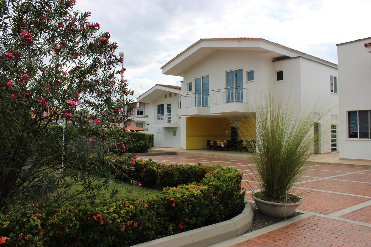 Paraiso Hotel Campestre La Virginia  ภายนอก รูปภาพ