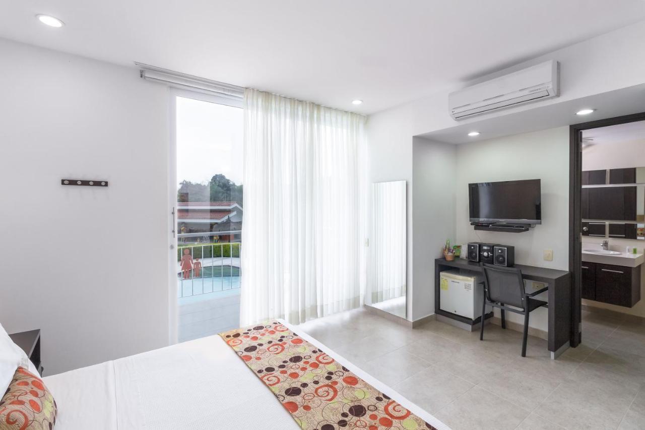Paraiso Hotel Campestre La Virginia  ภายนอก รูปภาพ